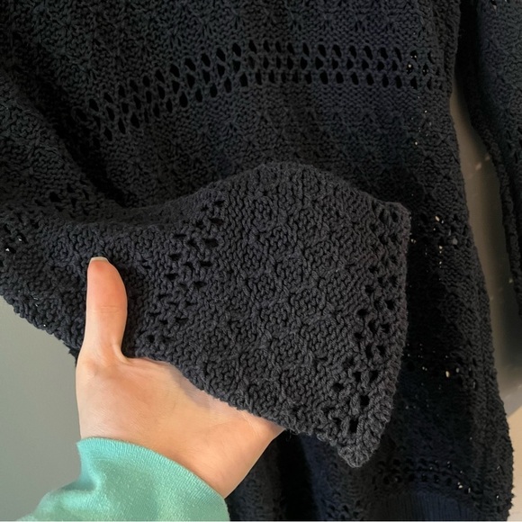 Wooden ships Blue Eyelet Crochet Top Size Small 3/4 Sleeve Open Knit Layering - Picture 6 of 6
